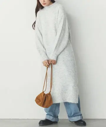 hunch 소매 슬릿 니트 원피스 (라이트 그레이)