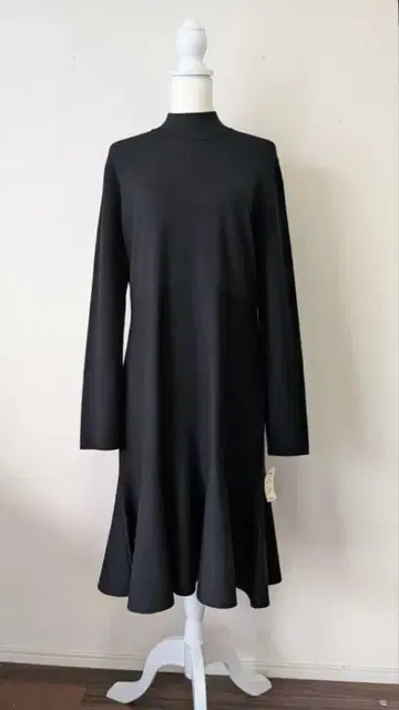 아크리스 AKRIS punto 블랙 니트 원피스