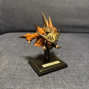몬스터 헌터 사냥꾼 장비 KABUTO 레우스 헬멧 리오레우스