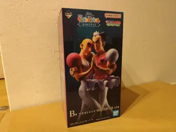 마카오와 조마 피규어 제일복권 짱구는 못말려(크레용 신짱)