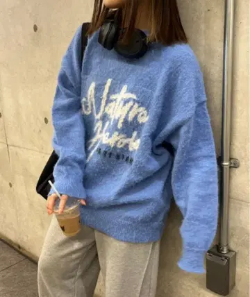 미사용 새상품 긴팔 니트 스웨터 상의 블루 프리 정가 4695엔