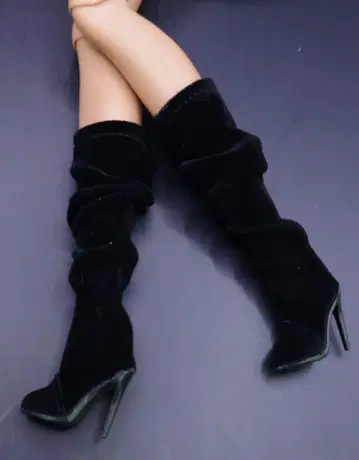 패션 로열티 Nu Face 포피 후드티