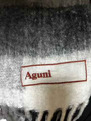 Aguni 그레이 화이트 체크 머플러 택 포함 새상품
