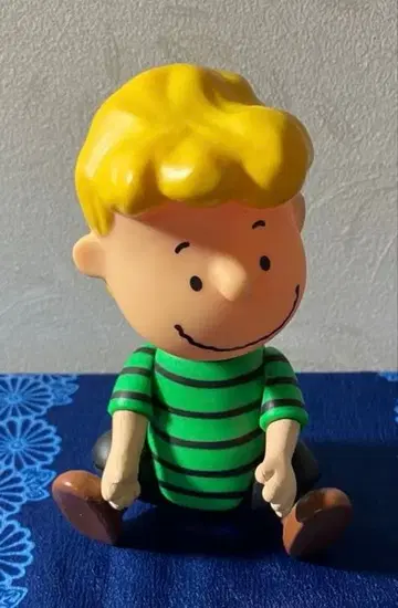 peanuts 슈뢰더 피규어