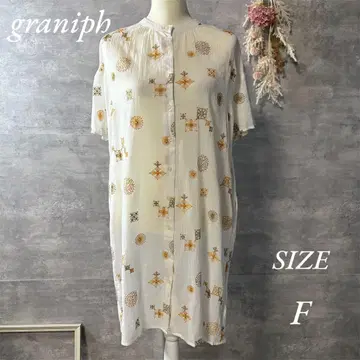 그라니프 반팔 자수 원피스 화이트 코튼 100% 프리 사이즈