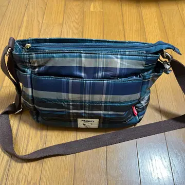 스누피 숄더백 체크
