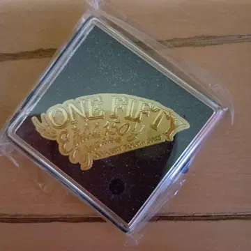 야자와 에이요시 ONE FIFTY 핀 배지