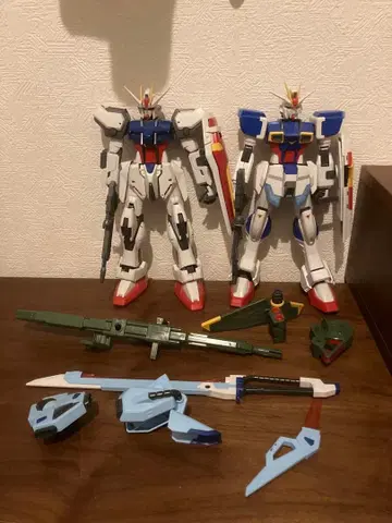 BANDAI 1/60 스트라이크 건담 임펄스 건담 세트