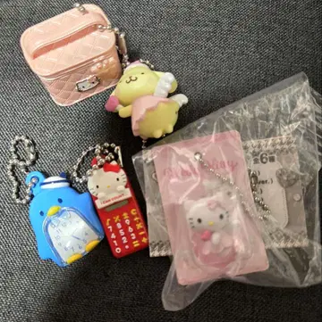 산리오 가챠가챠 5개