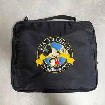 초레어! 미사용 새상품 Disney Store 핀 트레이딩 백