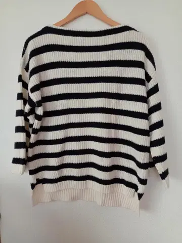 미사용품 멜로즈 클레르 굵은 보더 니트