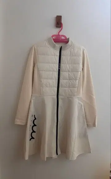 다운 도킹 지퍼 원피스 사이즈 3