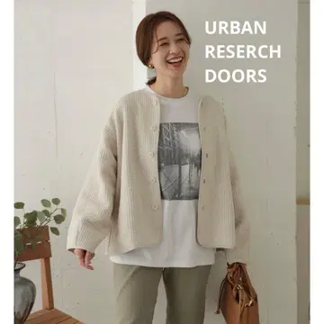 어반 리서치 도어스 퀼트 노카라 자켓 아우터