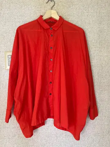 ARTS&SCIENCE 블라우스