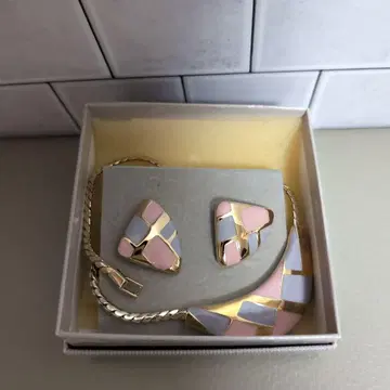 빈티지 Avon 목걸이 귀찌 세트