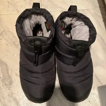 THE NORTH FACE 다운 슬립온 슈즈 블랙 25cm