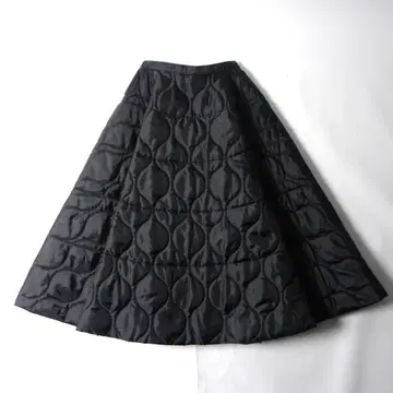 OBLI 퀼팅 A라인 플레어 스커트 롱 기장 0 블랙 일본제 새상품급