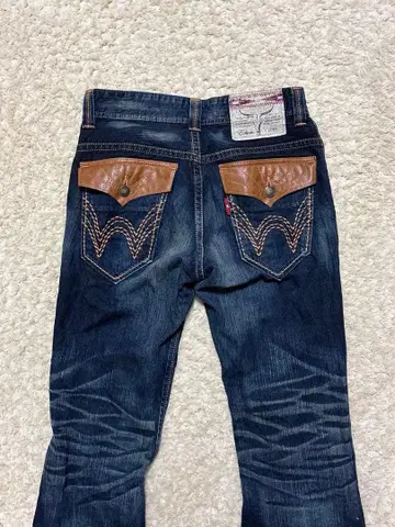 EDWIN 데미지 가공 데님 팬츠 사이즈 30