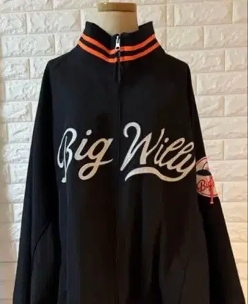 [ 윌리 차바리아 ] WILLY CHAVARRIA