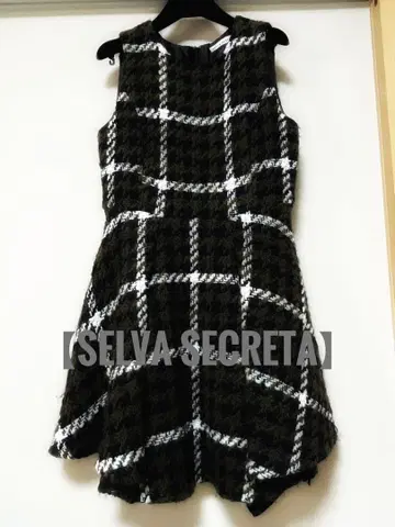 [ SELVA SECRETA ] 체크 무늬 슬리브리스 원피스