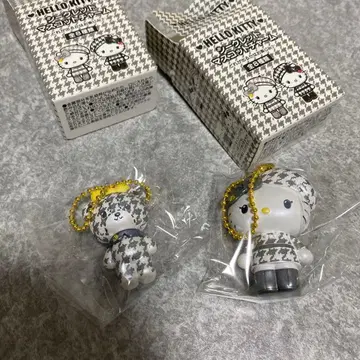 헬로키티 쌍둥이 디자인 시크릿 마스코트 미미 타이니 참