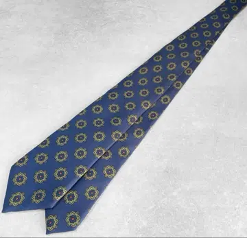 새상품 Holiday&Brown 홀리데이&브라운 넥타이