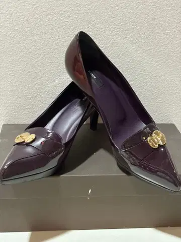 발리 엠보 펌프스 힐