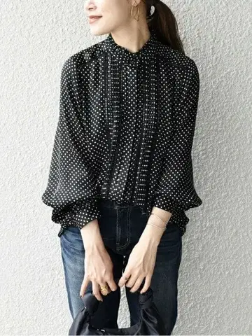 SHIPS 도트 프릴 핀턱 레이스 블라우스