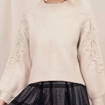 테이프 플라워 미들 니트