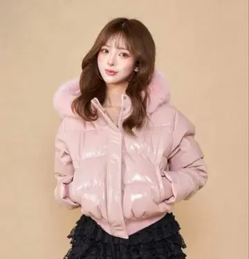 Darich 페이크 패턴트 레더 다운 자켓 핑크