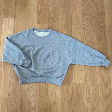 어반 리서치 도어스 맨투맨 라이트 그레이