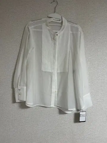 아가 aga 택 포함 새상품 시어 블라우스 셔츠