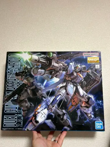 MG 1/100 듀얼 건담 어솔트 슈라우드