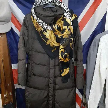 유니클로 롱 다운 코트와 빅 스카프 포함