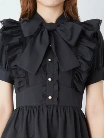 앙크루즈 리본 타이 도리 퍼프 원피스