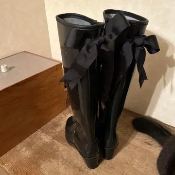 리본 포함 블랙 롱 부츠