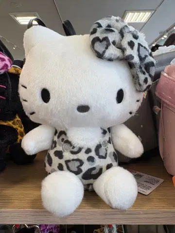 시마무라 헬로키티 레오파드 무늬 앉은 마스코트 산리오 택 포함 미사용