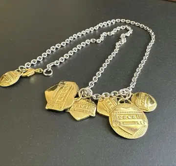 SACAI 칼하트 목걸이 사카이 칼하트 목걸이