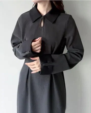 다크 그레이 롱 원피스