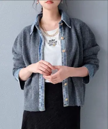 Rejoule 이소재 절개 데님 도킹 니트 가디건 시착만 한 상품