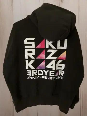 사쿠라자카46 3rd Anniversary 빅 후드티 블랙 M
