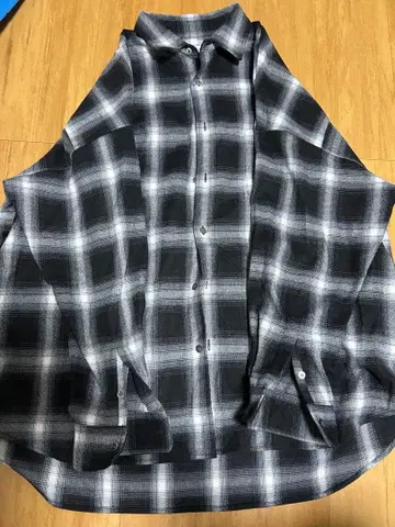 tk M 사이즈 체크 무늬 긴팔 셔츠