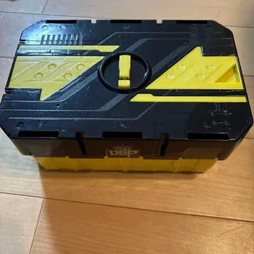 DGP 수납 박스 블랙과 옐로우 컬러