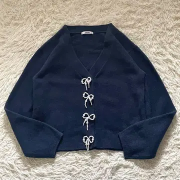 [ 새상품급 ] SNIDEL 25AW 네이비 펄 버튼 장식 가디건 F