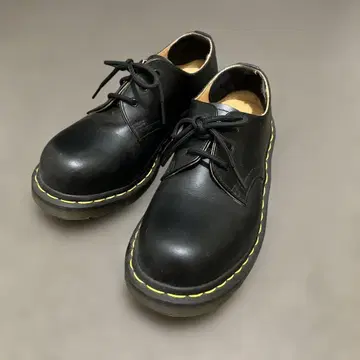 닥터 마틴 3홀 스틸토 UK3 사이즈