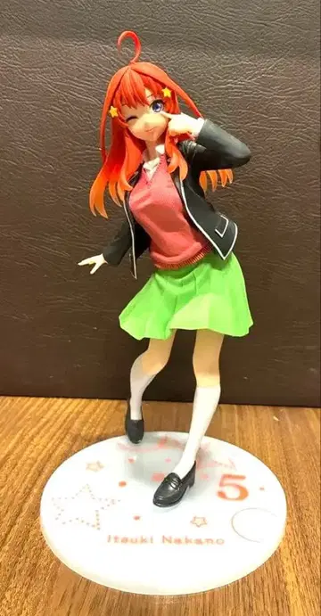 오등분의 신부 나카노 이츠키 피규어