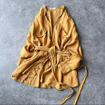 [새상품급] 맥피 블라우스 벨트 포함 머스타드 컬러 포인트 컬러