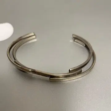 Ezumi Aira 오픈 뱅글