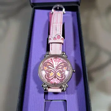 ANNA SUI 나비 디자인 핑크 시계