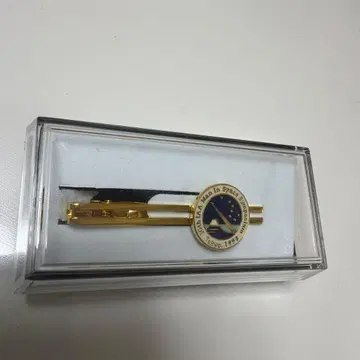 우주 비행 심포지엄 기념 넥타이핀 (1993년 도쿄)